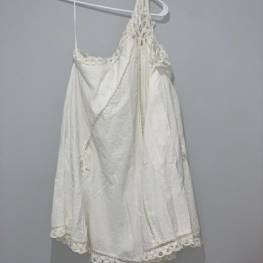 Beautiful ivory dress